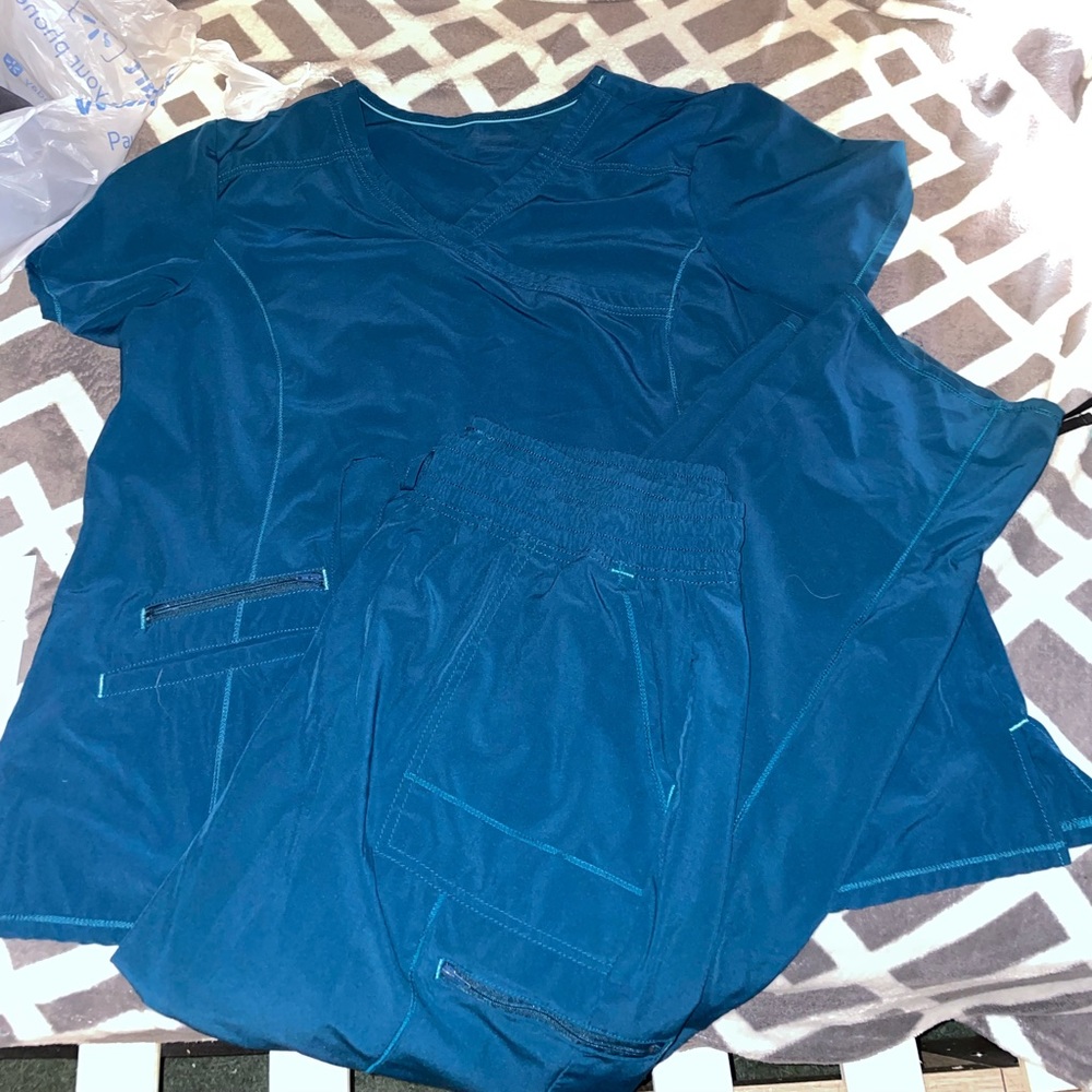 Scrubstar Scrub Set